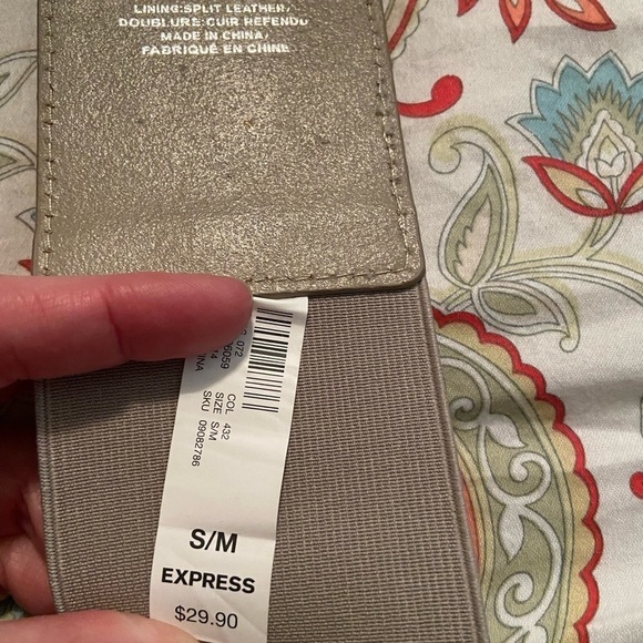 Light grey leather/mesh small/medium womens belt - Picture 4 of 5